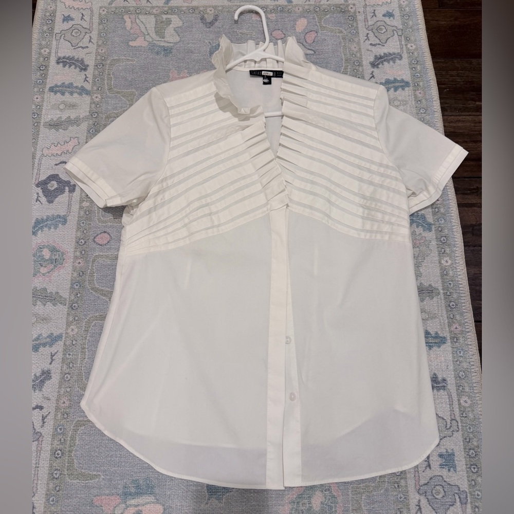 Beautiful Lafayette Blouse